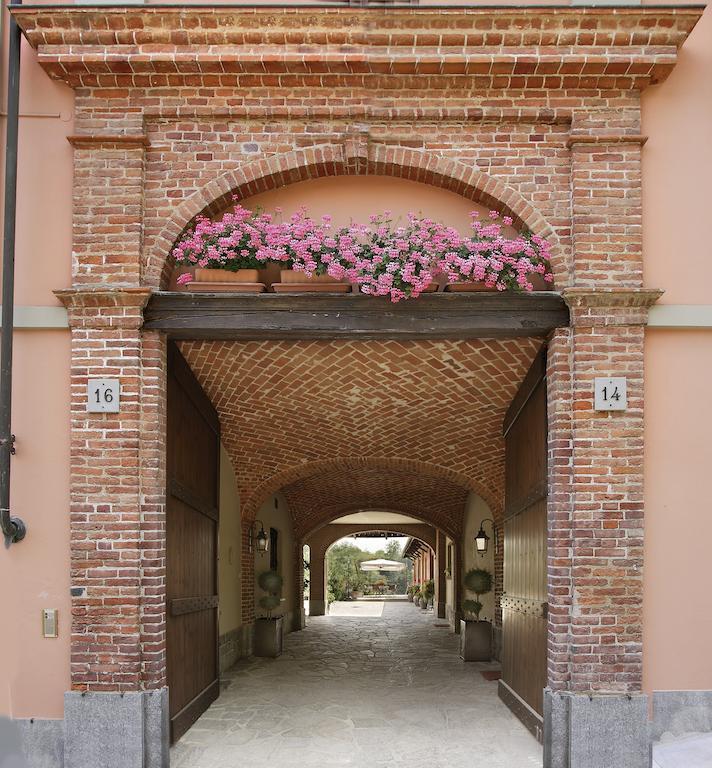 Ristorante Albergo Ca' Vittoria Tigliole Zewnętrze zdjęcie