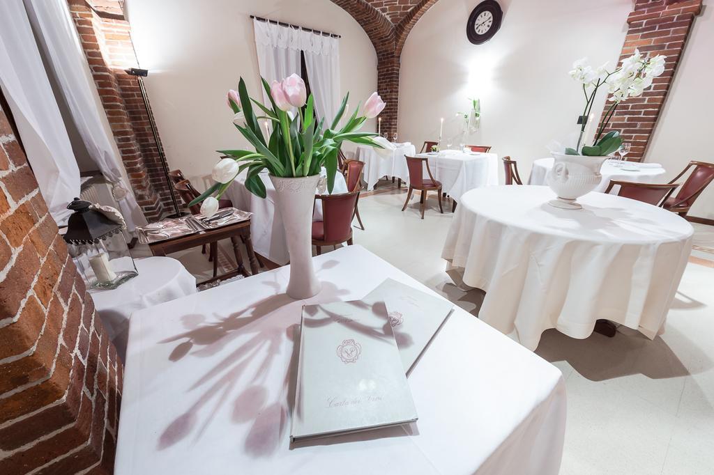 Ristorante Albergo Ca' Vittoria Tigliole Zewnętrze zdjęcie