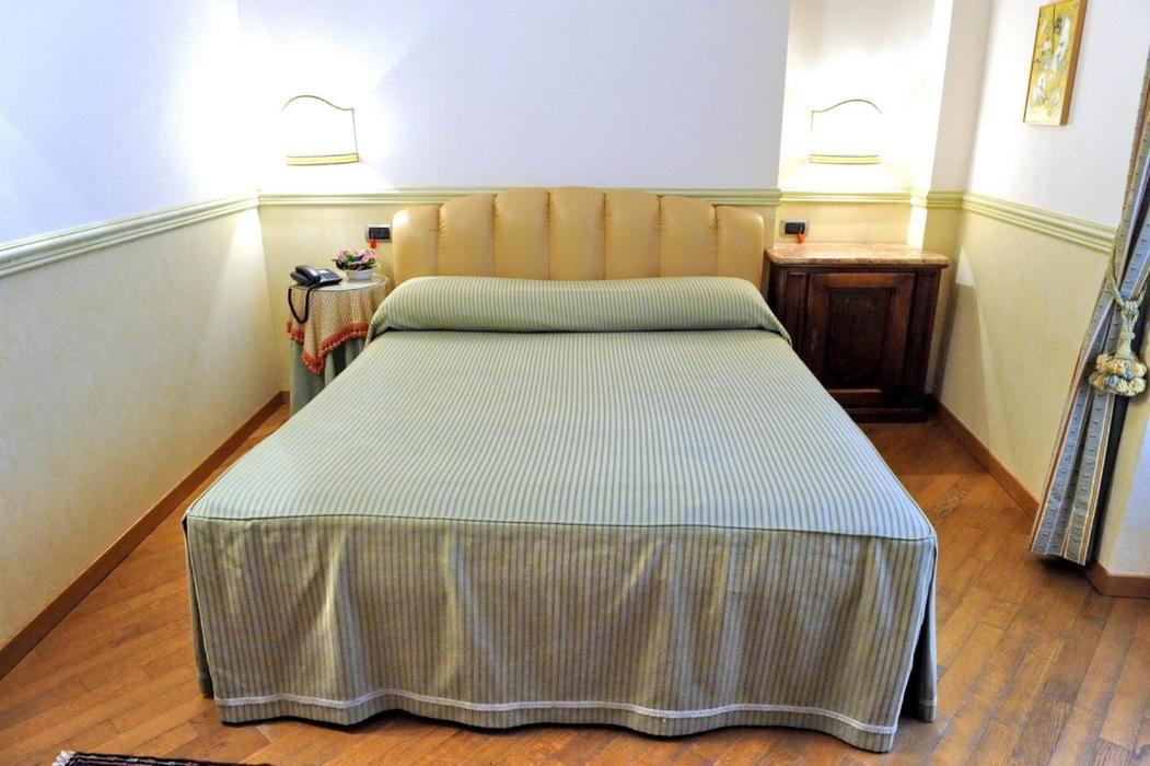 Ristorante Albergo Ca' Vittoria Tigliole Pokój zdjęcie
